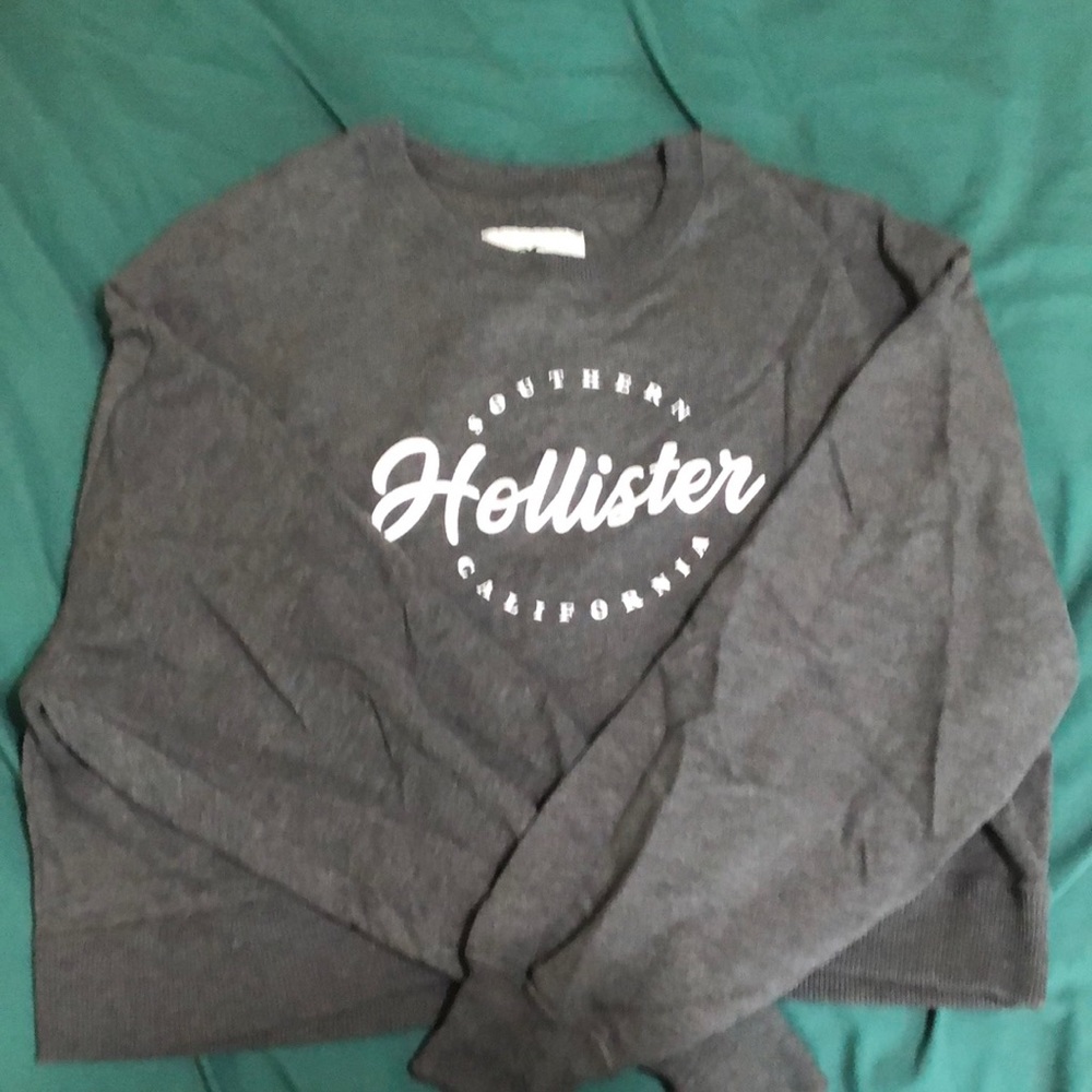 Hollister cropped sweatshirt